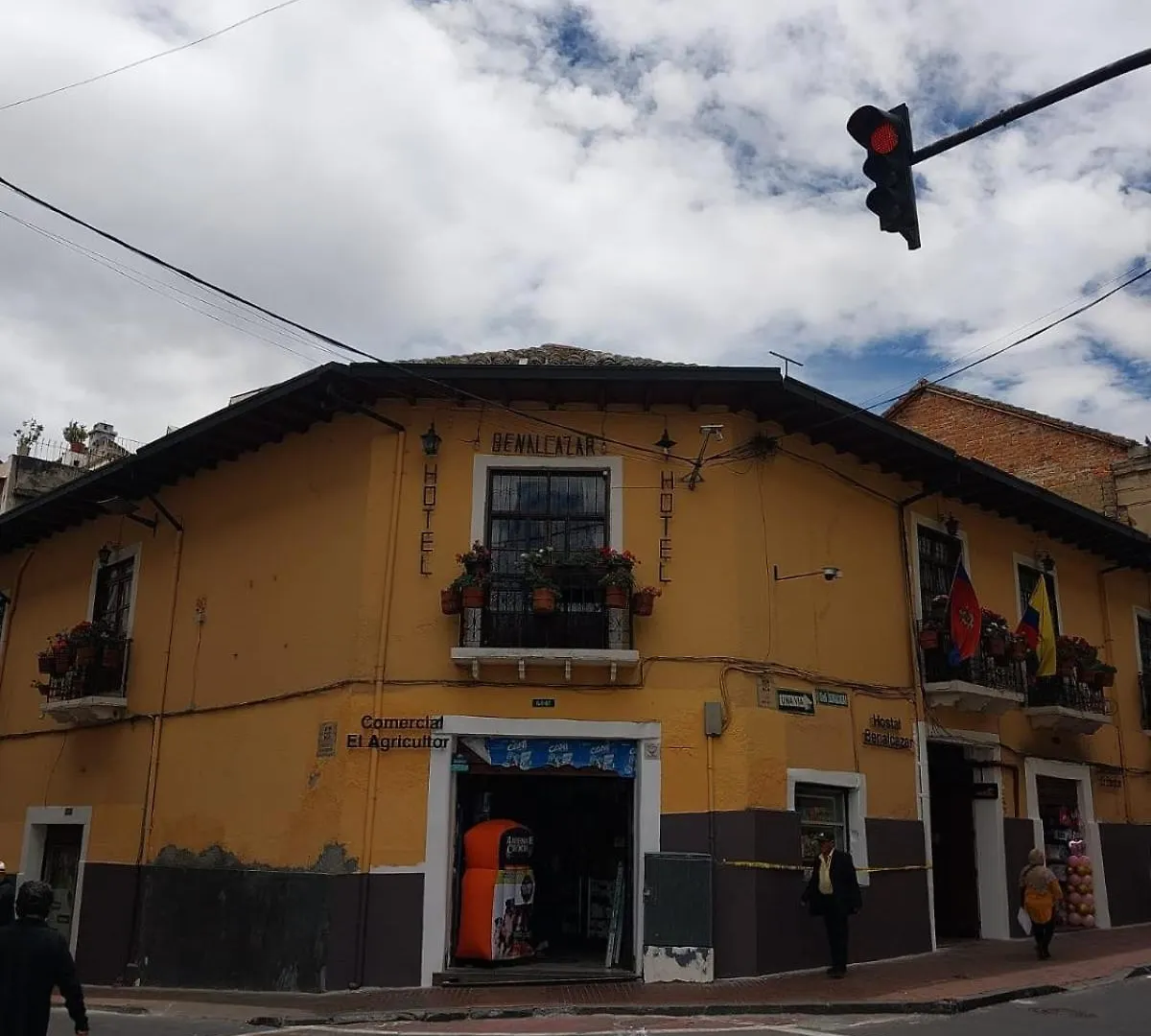 *** Hotel Hostal Benalcazar Quito Ecuador